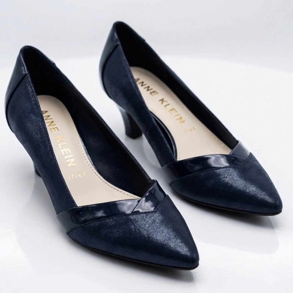 Anne Klein Womens 9.5M AK7MAUREEN Navy Blue Pointed Toe Kitten Heels Patent